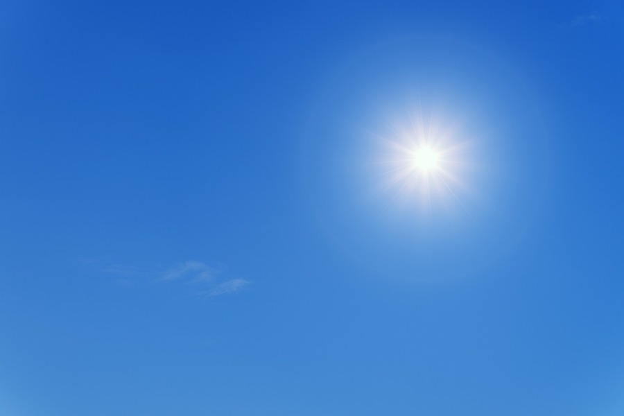 cosa significa alla luce del sole