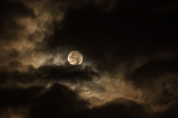 con questi chiari di luna